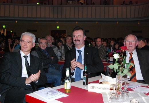 FDM2009 004